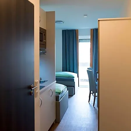 Firstsleep Boardinghouse Griesfeldstrasse Apartmanhotel 2*