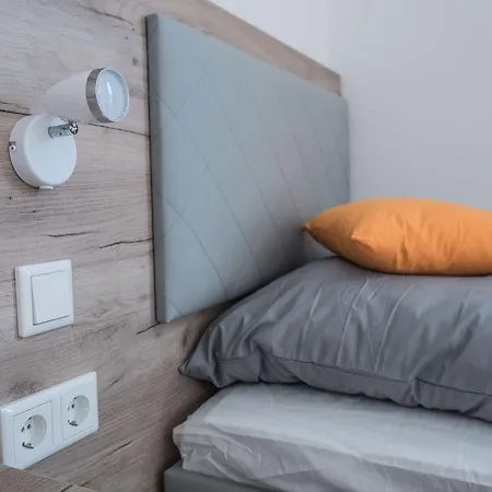 Aparthotel Firstsleep Boardinghouse Griesfeldstrasse 2*